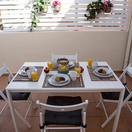 Nikis 2 Apartment *