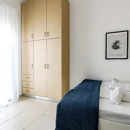 Apartment Nikis 2 *