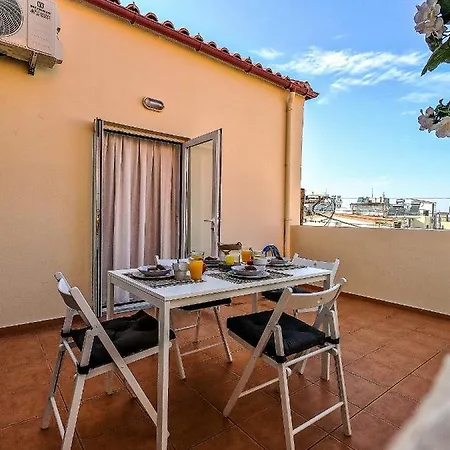 Nikis 2 Apartment *